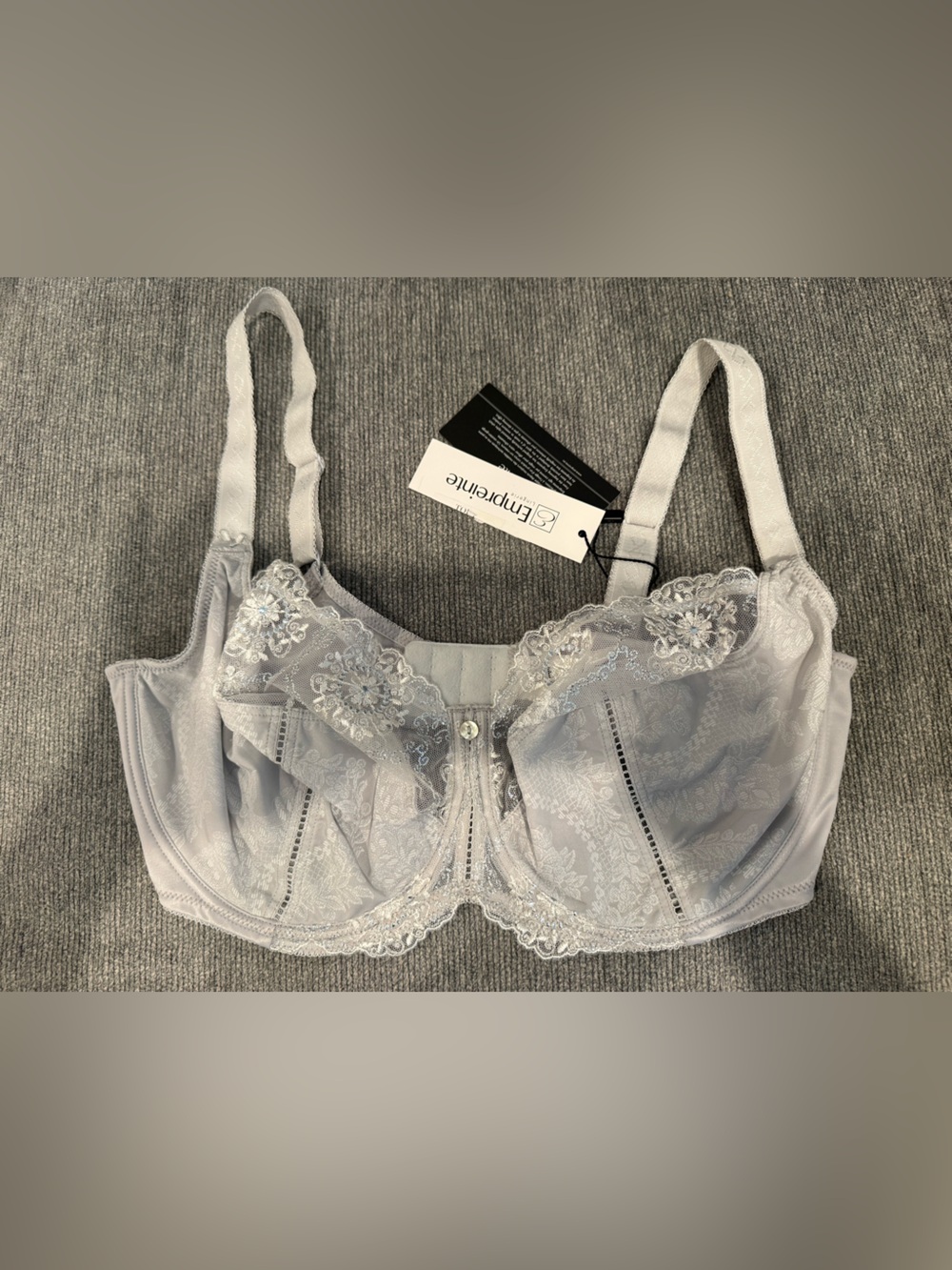 Empreinte Lace Underwire Bra in Light Gray NWT $208 Lilly Rose 38E